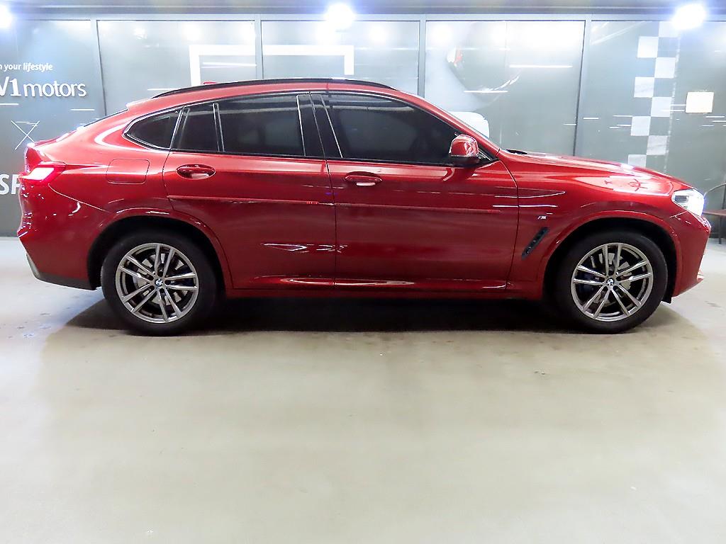 BMW X4(2세대) 20d xDrive M스포츠 - 이미지 7