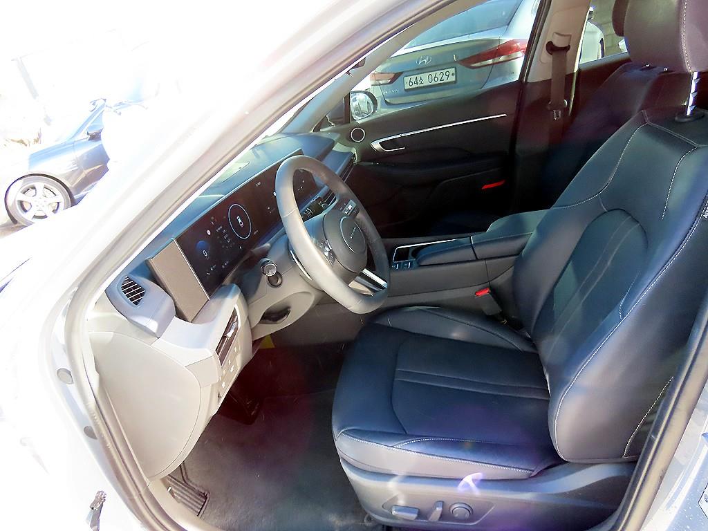 현대 쏘나타 디 엣지 가솔린 1.6 터보 익스클루시브 - 이미지 15