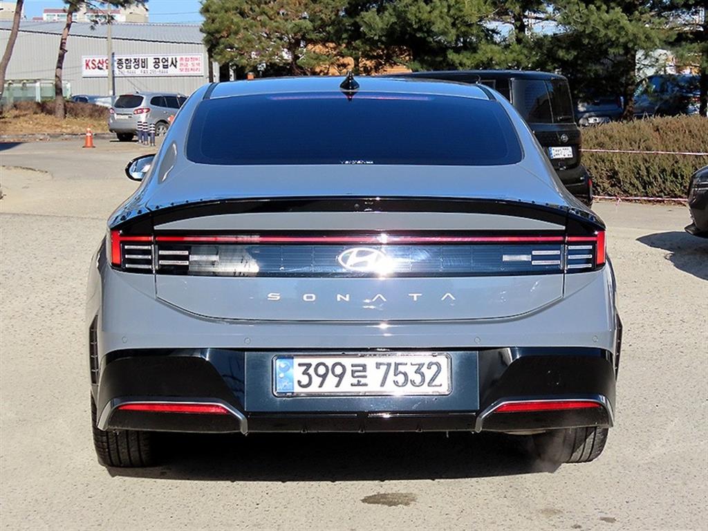 현대 쏘나타 디 엣지 가솔린 1.6 터보 익스클루시브 - 이미지 9