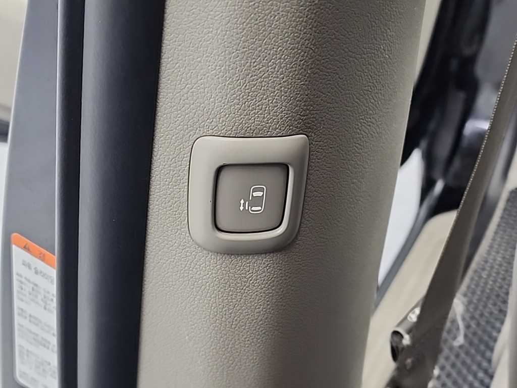 기아 더 뉴카니발 9인승 디젤 럭셔리 - 이미지 4