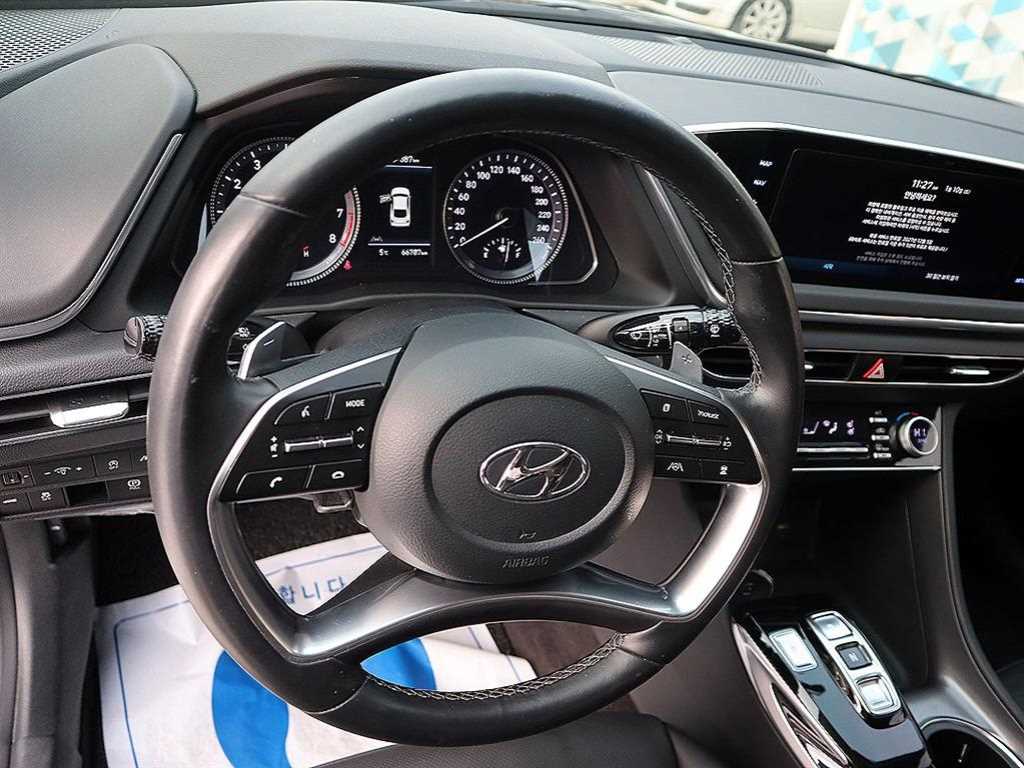 현대 쏘나타(DN8) G2.0 프리미엄 플러스 - 이미지 19