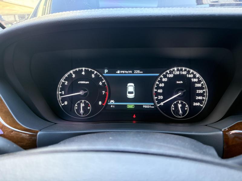 제네시스 EQ900 3.8 GDi AWD 프리미엄 럭셔리 - 이미지 13