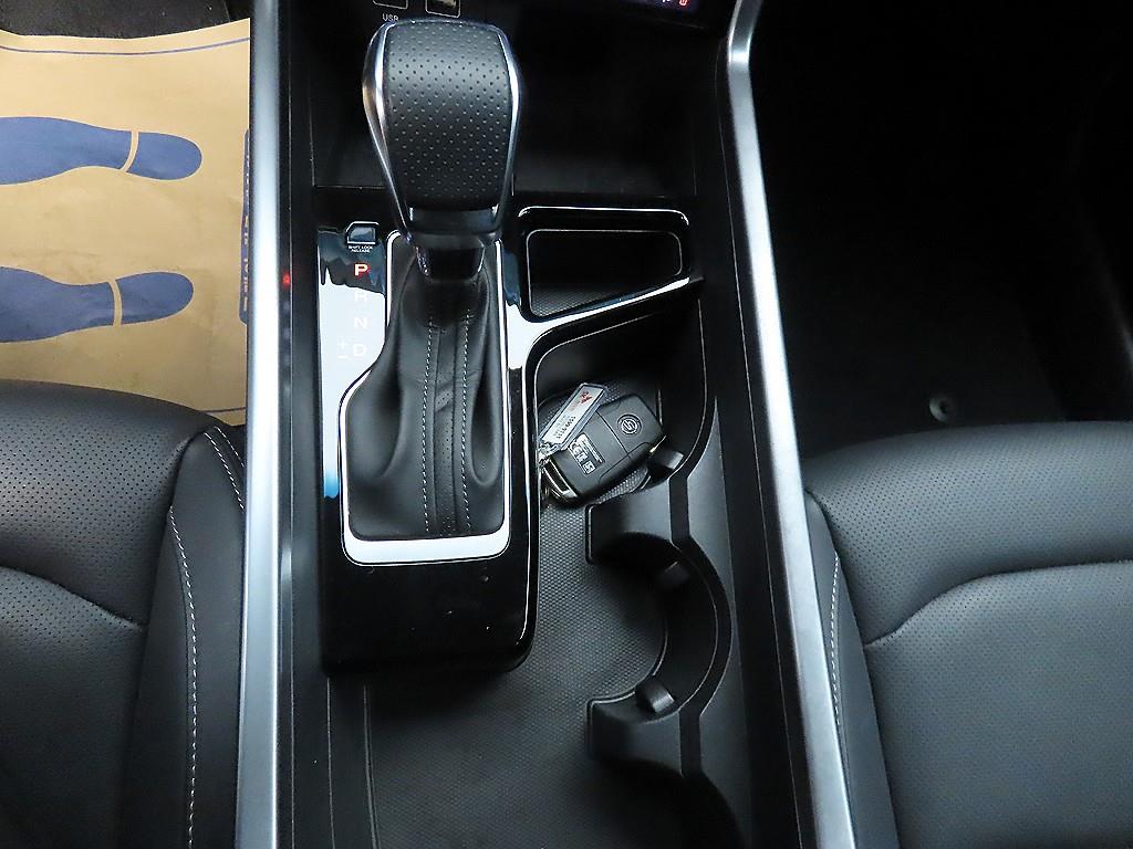 KG모빌리티(쌍용) 토레스 1.5 GDI-T 4WD T7 - 이미지 3