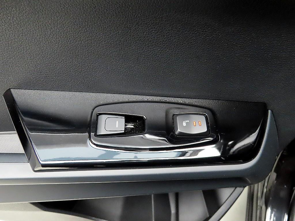 KG모빌리티(쌍용) 토레스 1.5 GDI-T 4WD T7 - 이미지 14