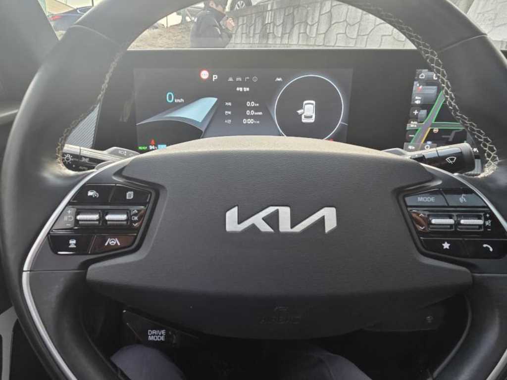 기아 EV6 롱 레인지 4WD GT 라인 - 이미지 4