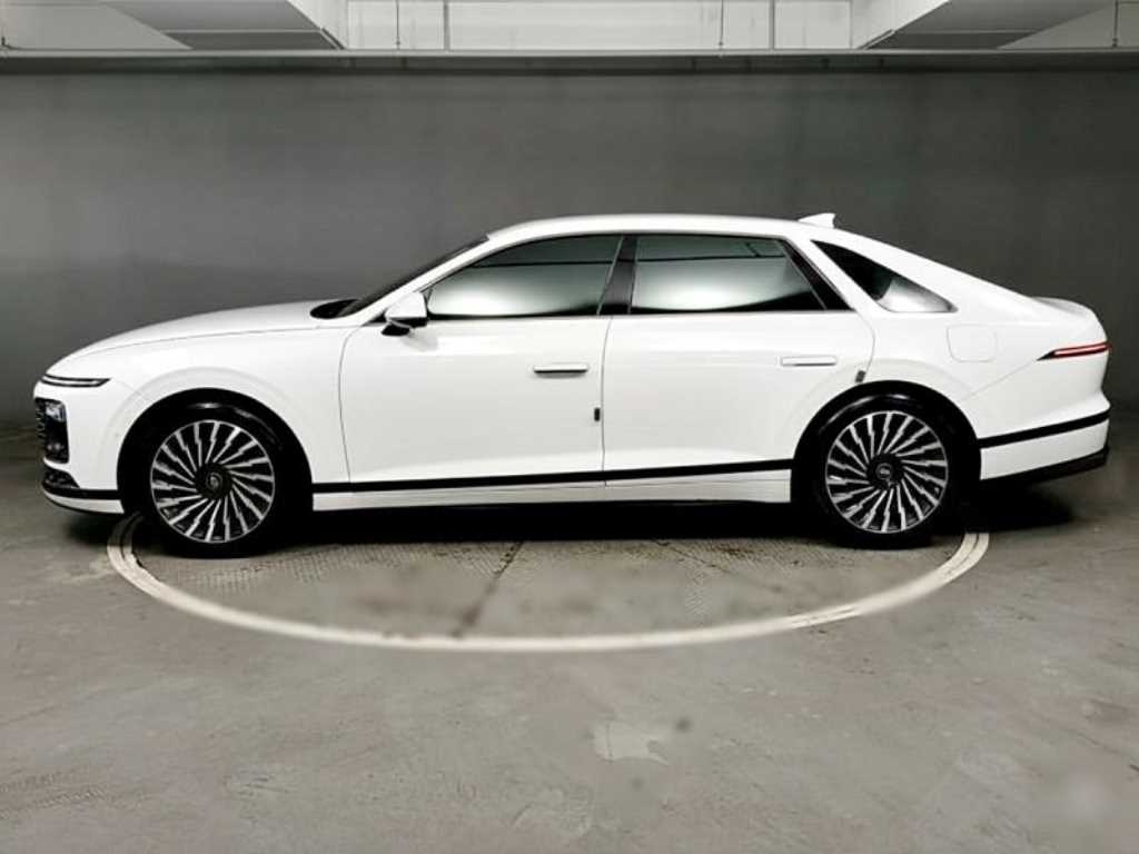 현대 디 올뉴그랜저 하이브리드 1.6 하이브리드 캘리그래피 - 이미지 16