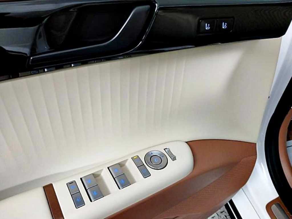 현대 디 올뉴그랜저 하이브리드 1.6 하이브리드 캘리그래피 - 이미지 3