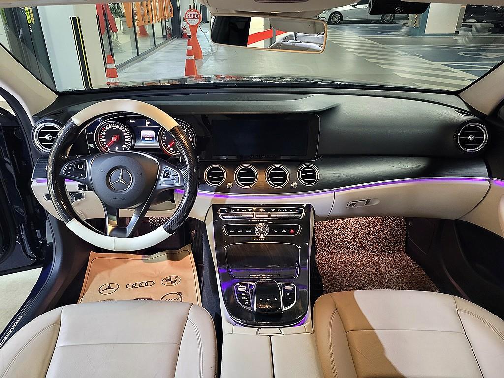 벤츠 E클래스(5세대) E220d - 이미지 8