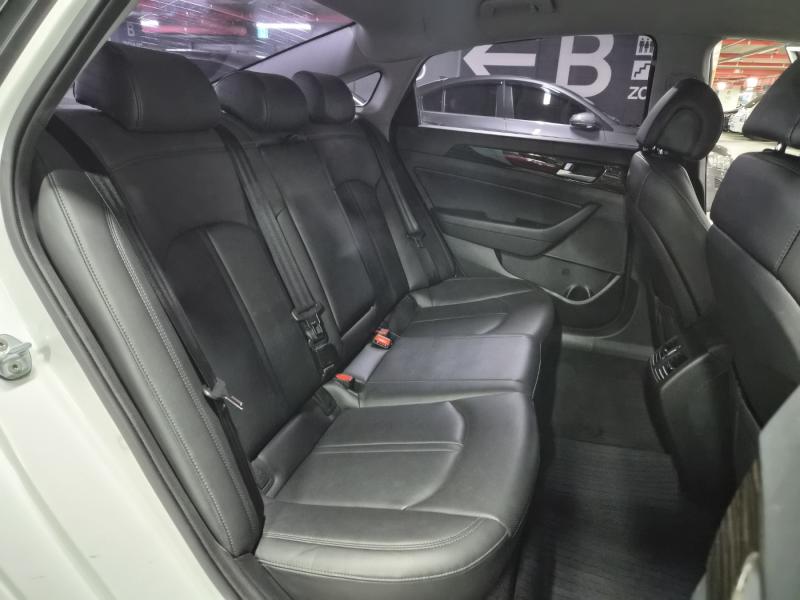 현대 LF쏘나타 2.0 CVVL 스마트 - 이미지 15