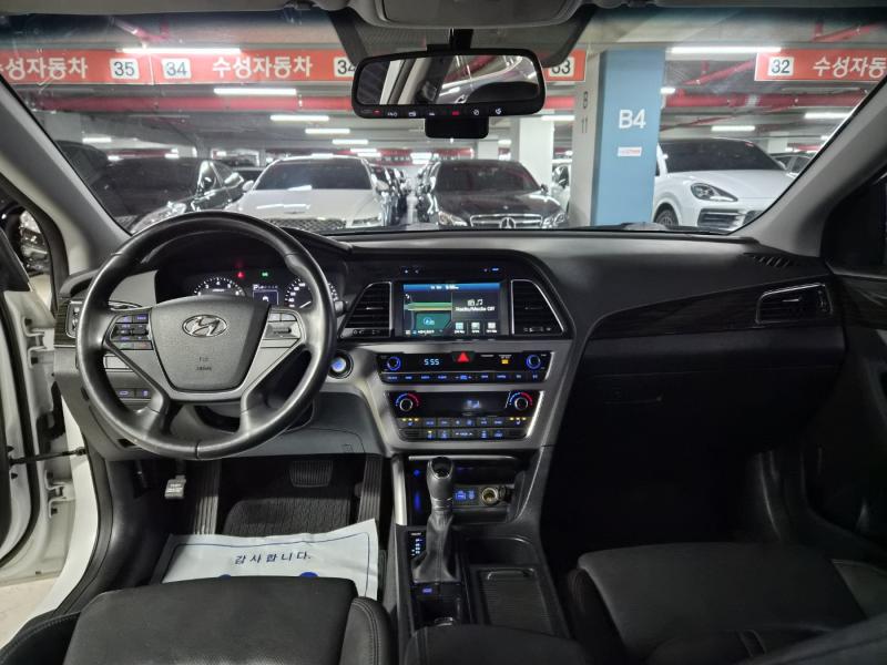 현대 LF쏘나타 2.0 CVVL 스마트 - 이미지 9