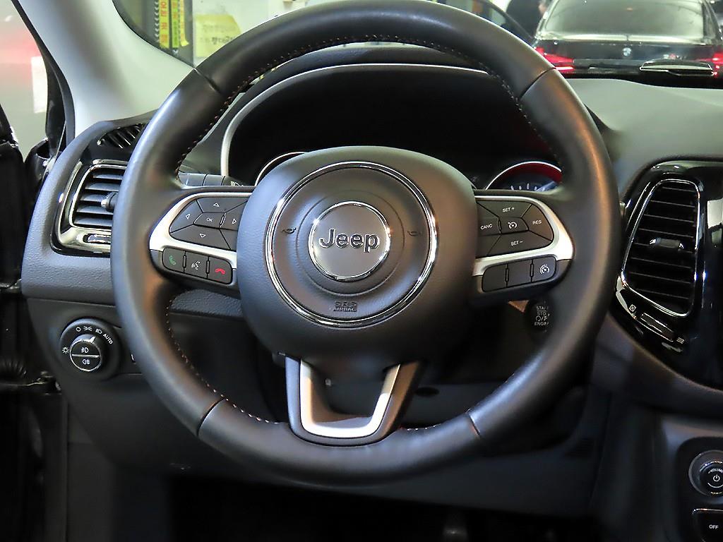 지프 컴패스(MP) 2.4 AWD 리미티드 - 이미지 20