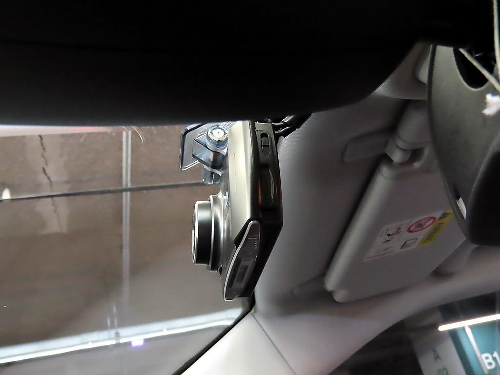 지프 컴패스(MP) 2.4 AWD 리미티드 - 이미지 19