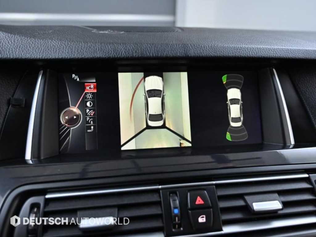 BMW 5시리즈(6세대) 520d M 에어로다이나믹 - 이미지 7