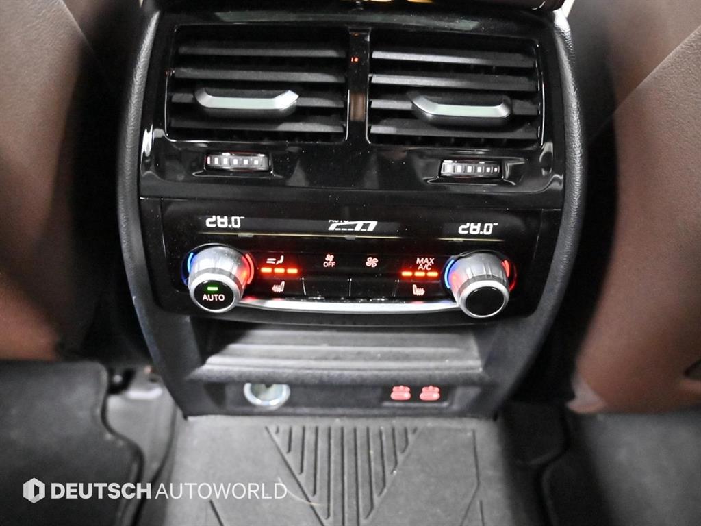 BMW 5시리즈(7세대) M550i xDrive - 이미지 13