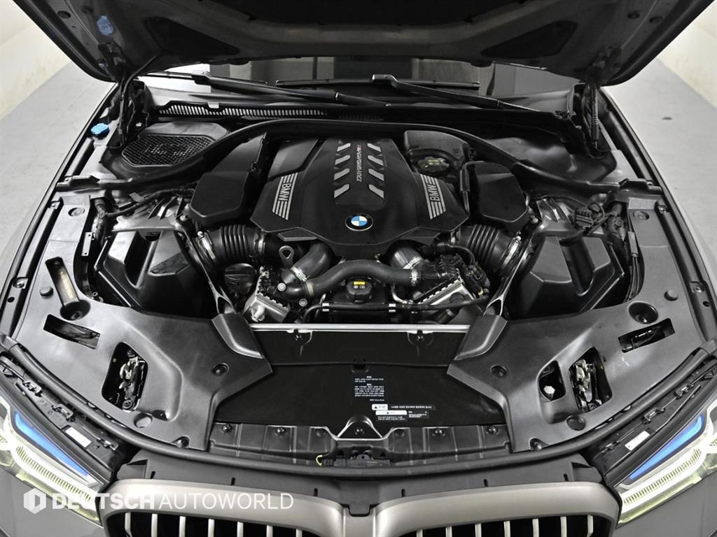 BMW 5시리즈(7세대) M550i xDrive - 이미지 17