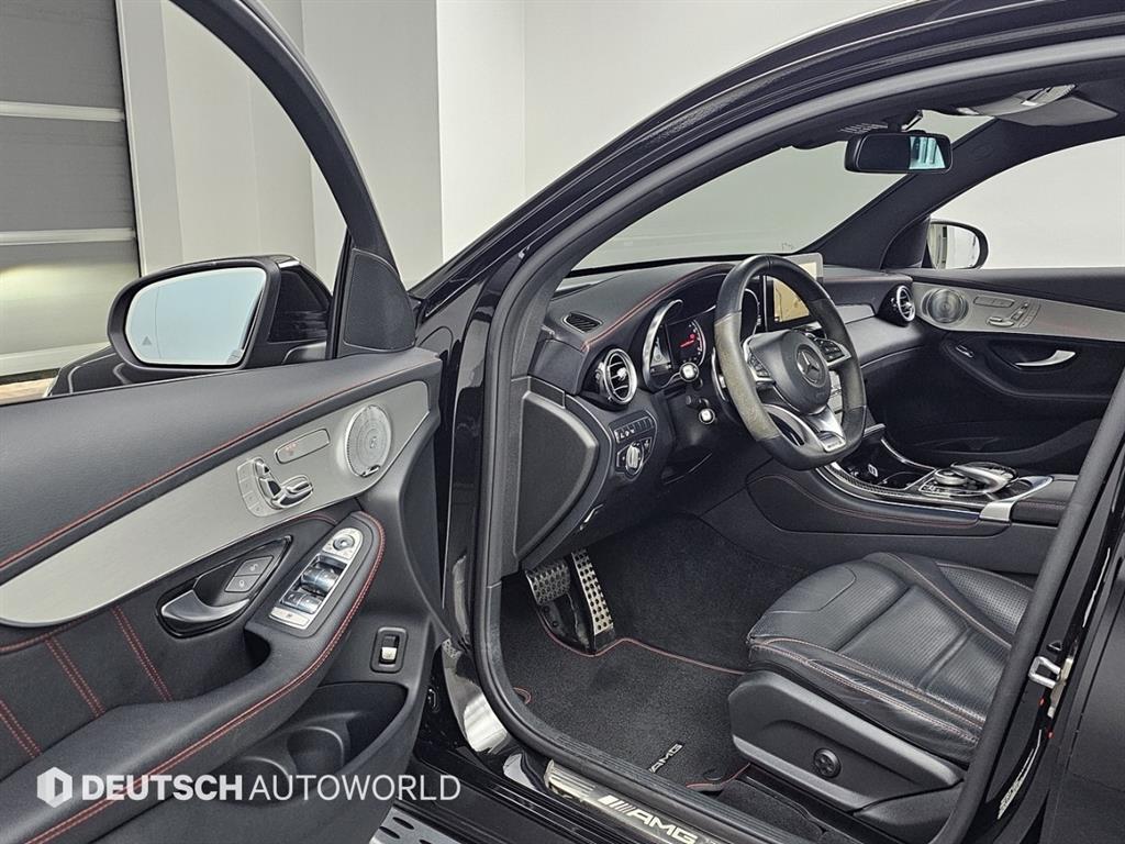 벤츠 GLC클래스 GLC 43 AMG 4매틱 쿠페 - 이미지 18