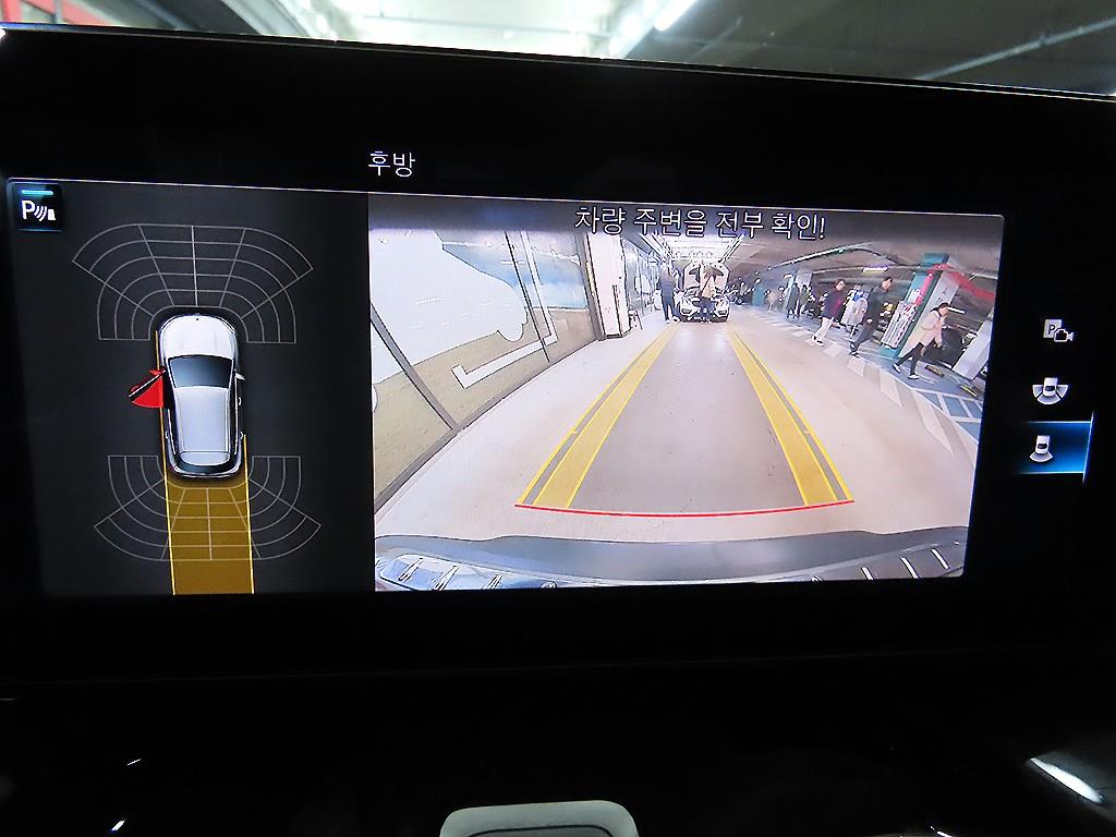 벤츠 EQA 250 - 이미지 8