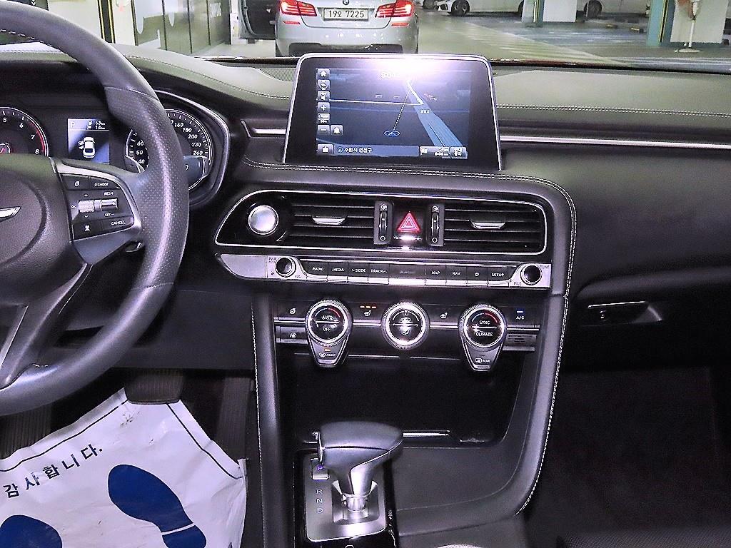 제네시스 G70 2.0T 어드밴스드 - 이미지 19