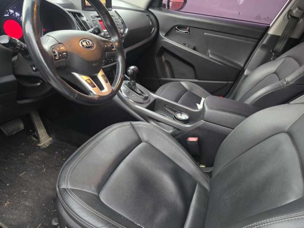 기아 스포티지 R 디젤 R2.0 2WD TLX 최고급형