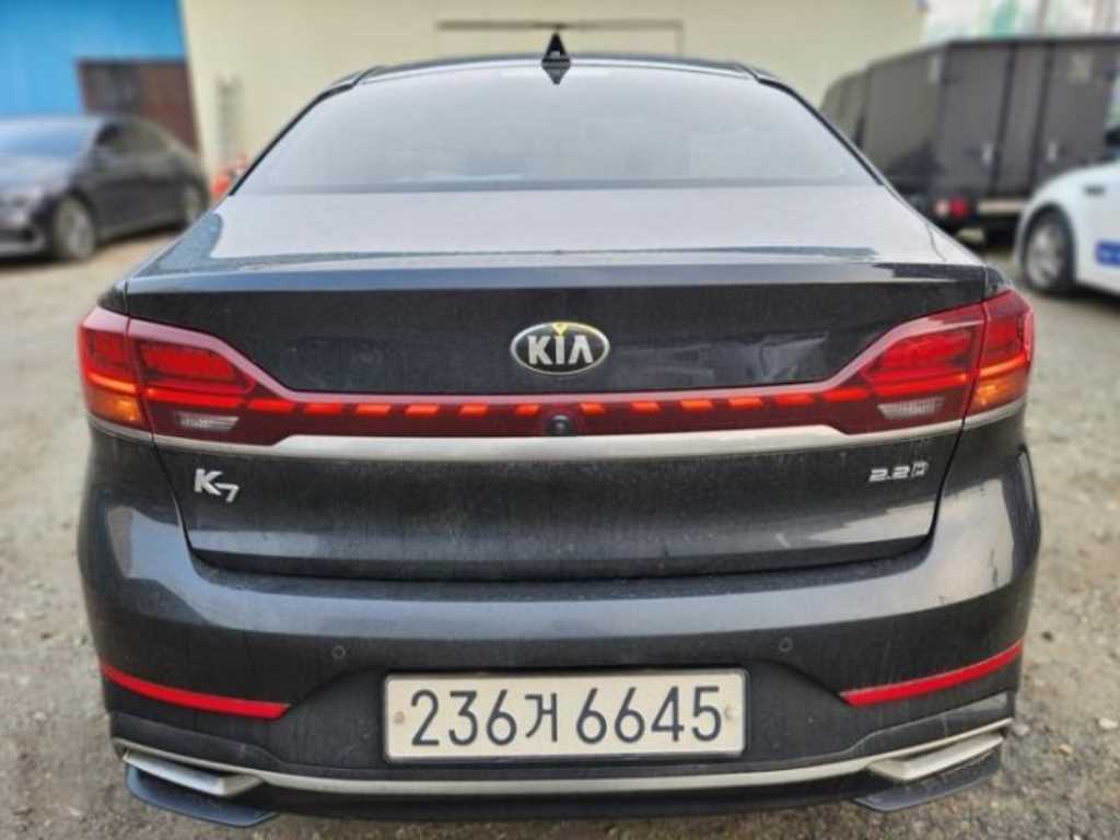 기아 K7 프리미어 2.2 디젤 프레스티지 - 이미지 7