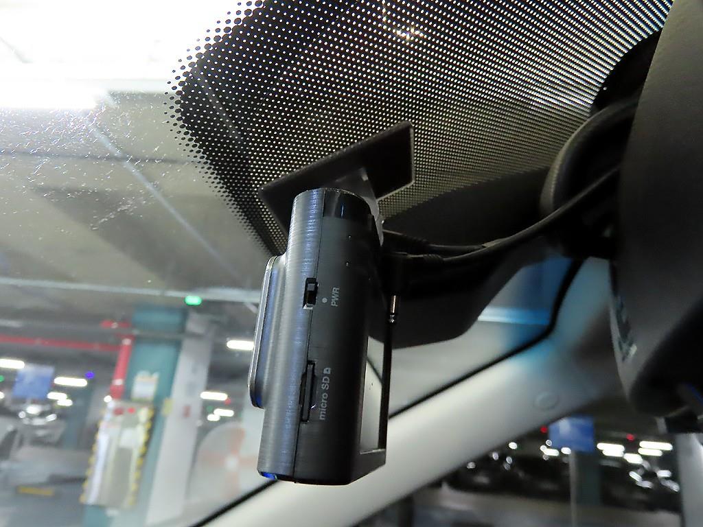 KG모빌리티(쌍용) 베리 뉴 티볼리 1.5 가솔린 2WD V3 - 이미지 16