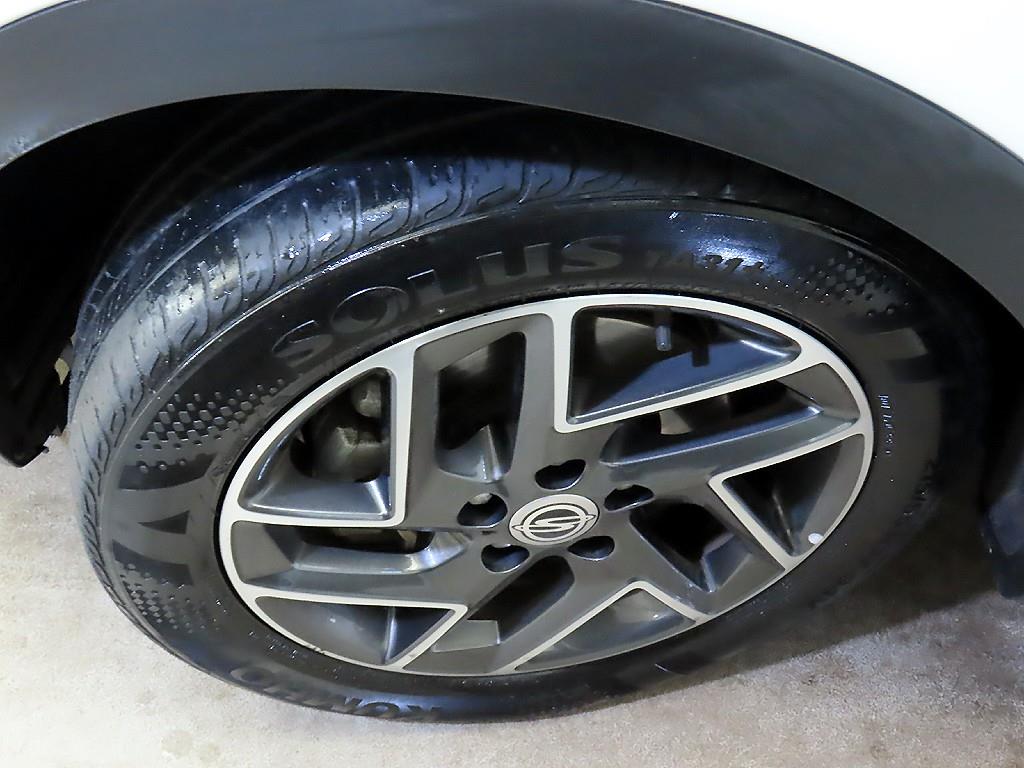 KG모빌리티(쌍용) 베리 뉴 티볼리 1.5 가솔린 2WD V3 - 이미지 13