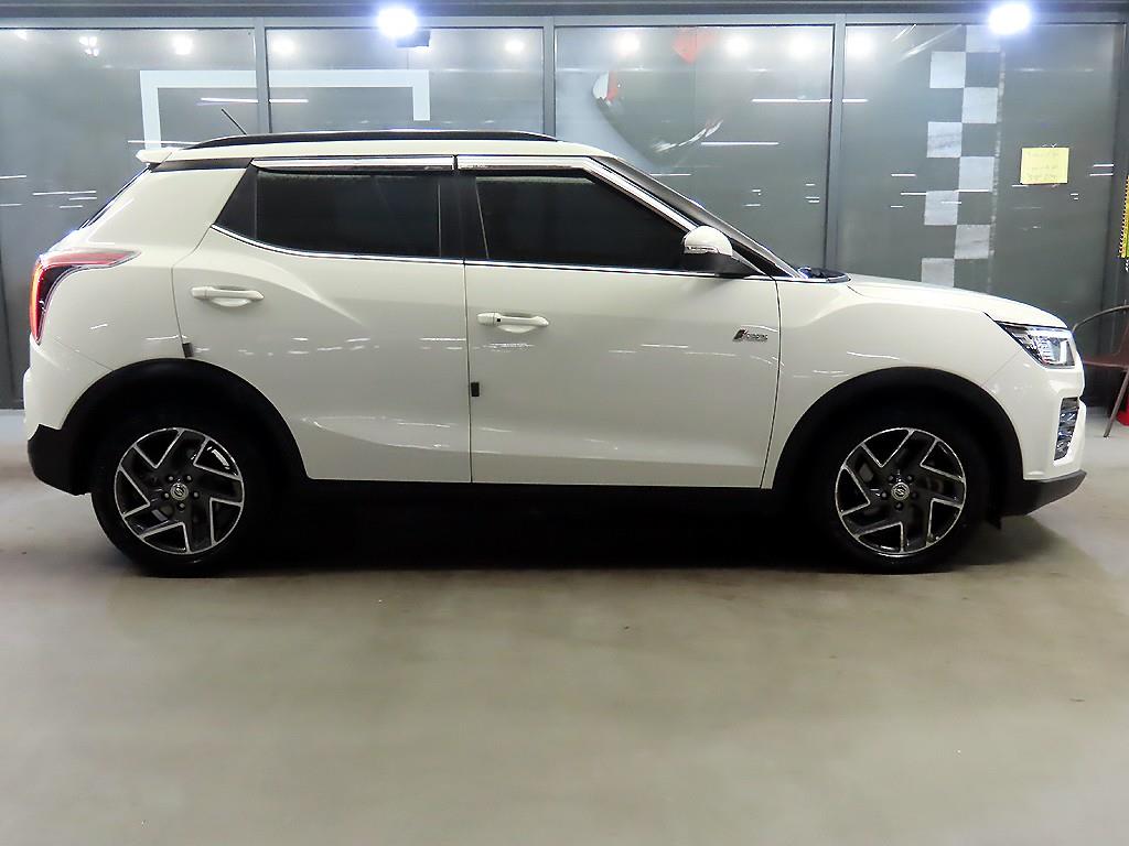 KG모빌리티(쌍용) 베리 뉴 티볼리 1.5 가솔린 2WD V3 - 이미지 4