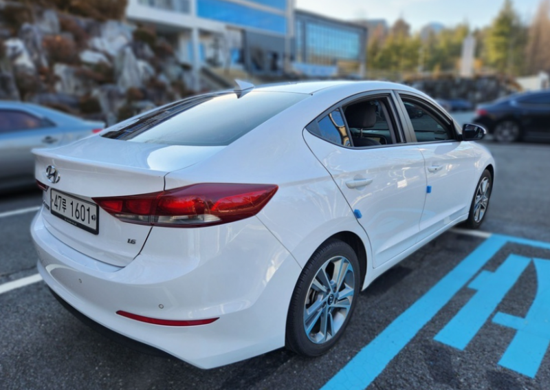 현대 아반떼AD 1.6 GDi 밸류 플러스 - 이미지 10