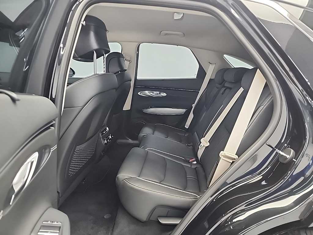 제네시스 eGV70 EV AWD 기본형 - 이미지 3