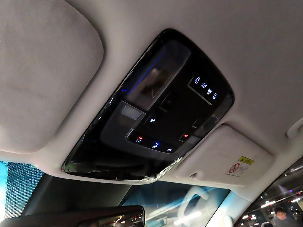 현대 스타리아 3.5 LPG 라운지 9인승 인스퍼레이션 - 이미지 12