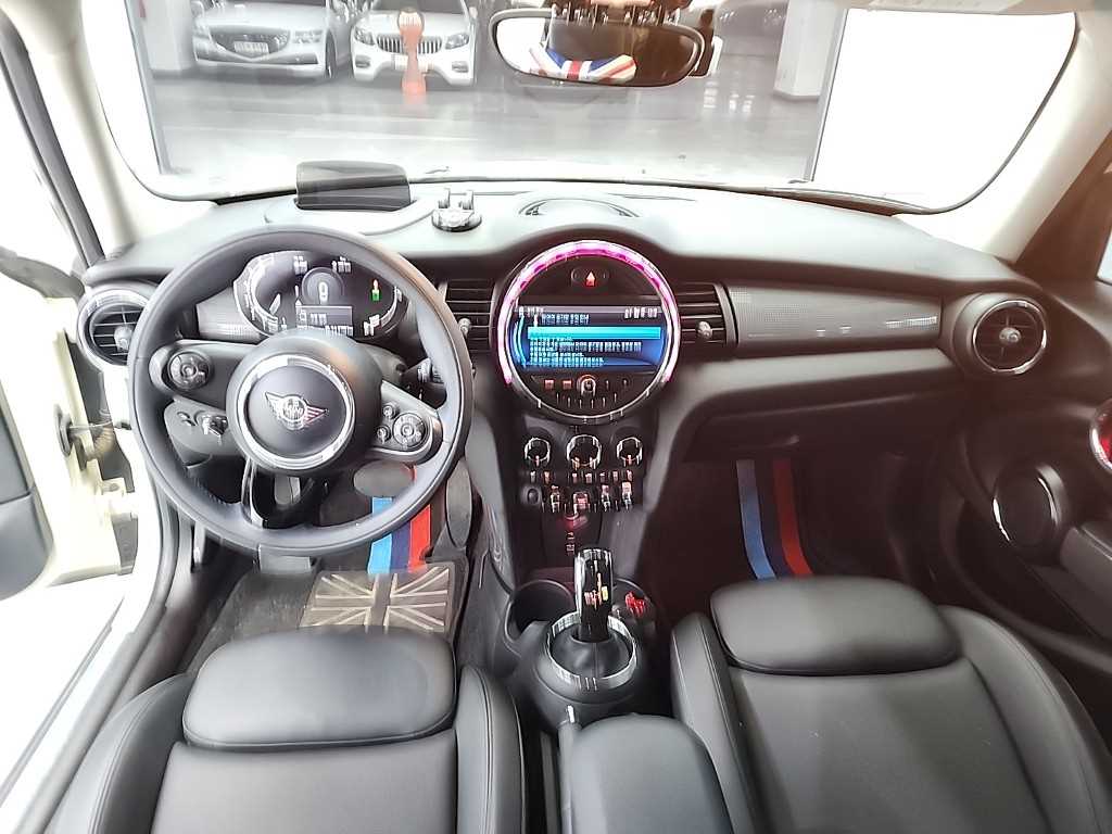 미니 쿠퍼(3세대) 5도어 1.5 하이 - 이미지 7