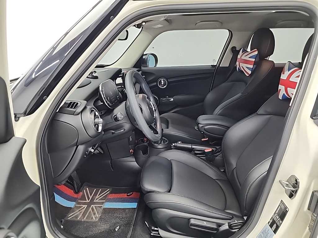 미니 쿠퍼(3세대) 5도어 1.5 하이 - 이미지 10