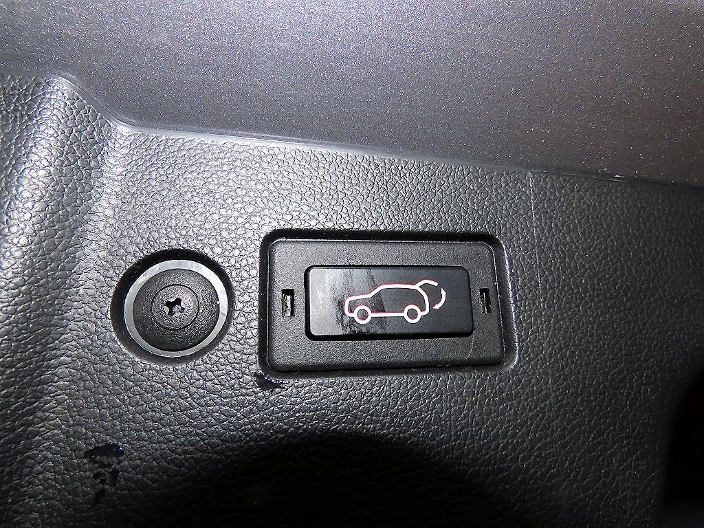 KG모빌리티(쌍용) 토레스 1.5 GDI-T 2WD T7 - 이미지 4