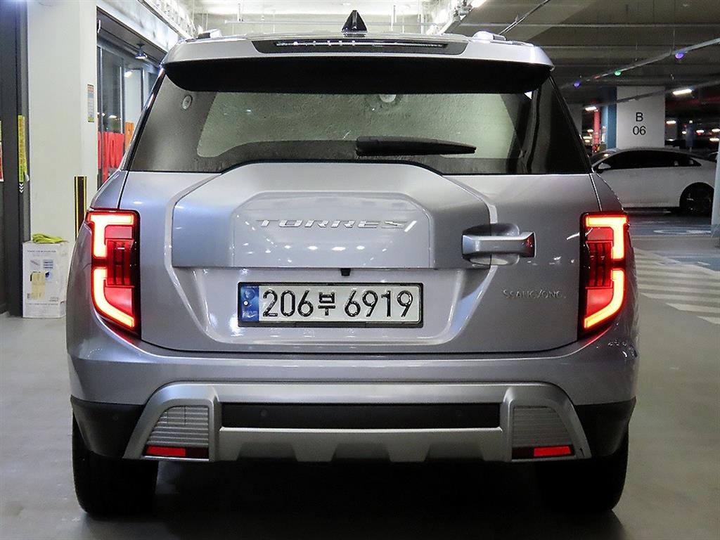 KG모빌리티(쌍용) 토레스 1.5 GDI-T 2WD T7 - 이미지 9