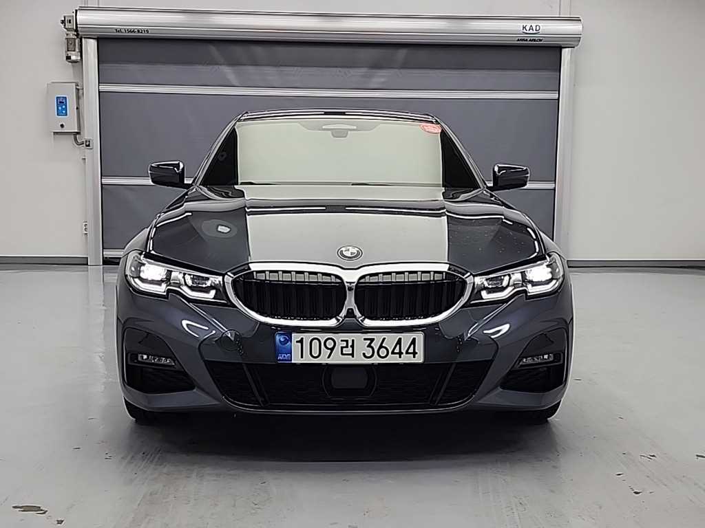 BMW 3시리즈(7세대) 330e M 스포츠 팩 - 이미지 12