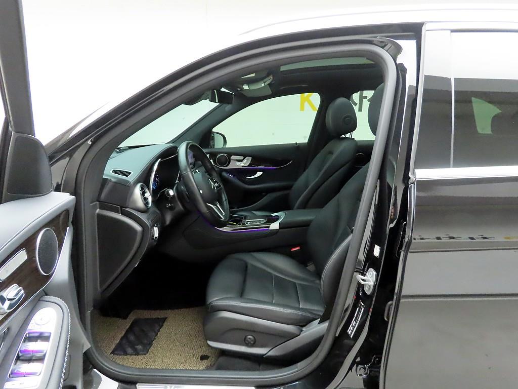 벤츠 GLC클래스 GLC 300 4매틱 - 이미지 17