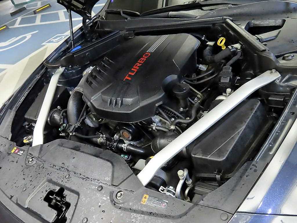 기아 스팅어 3.3 터보 AWD GT - 이미지 5