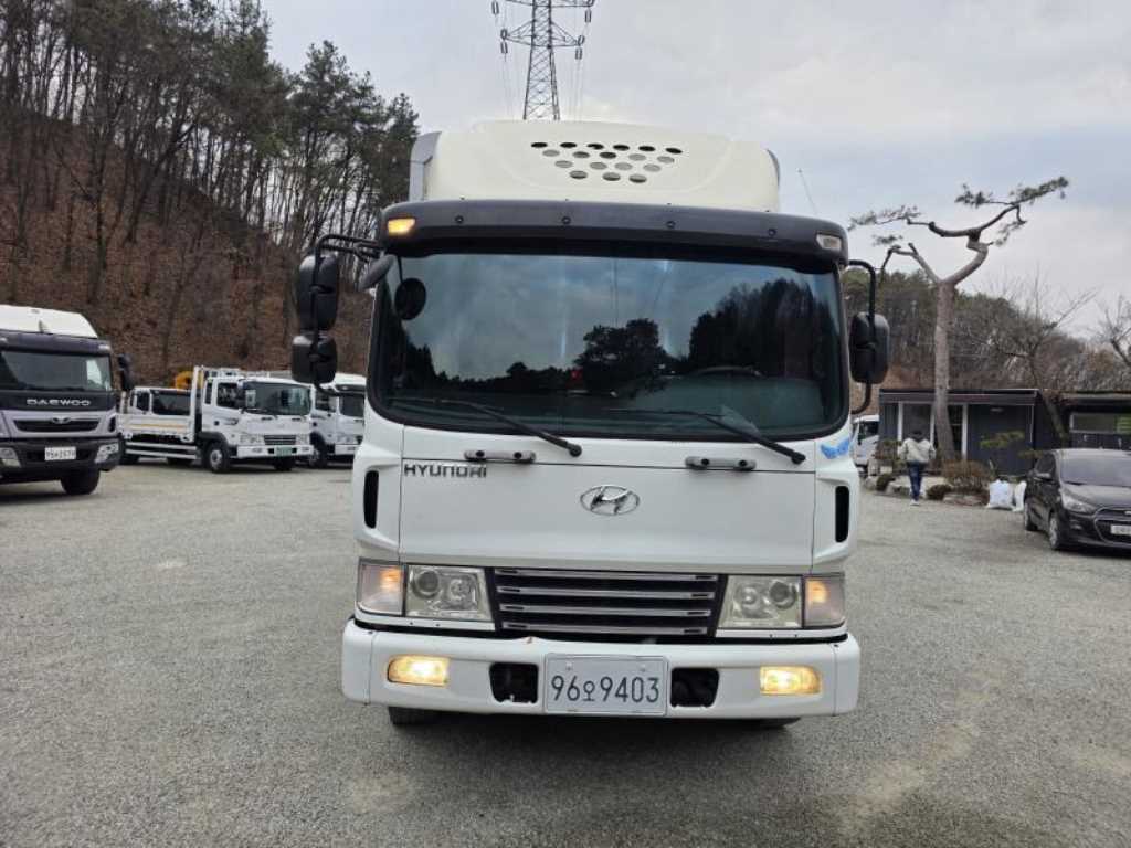 현대 메가트럭 윙바디 5톤 - 이미지 3