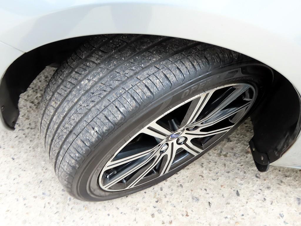 볼보 S60(2세대) T5 섬멈 - 이미지 10