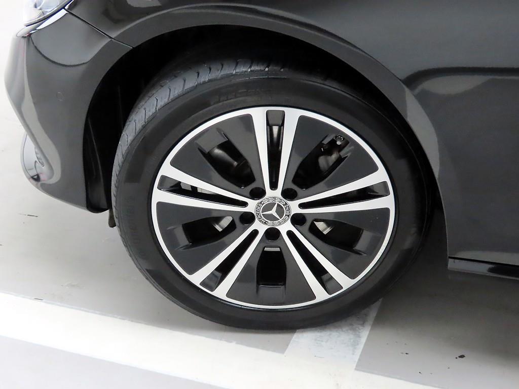 벤츠 E클래스(5세대) E220d 아방가르드 - 이미지 19