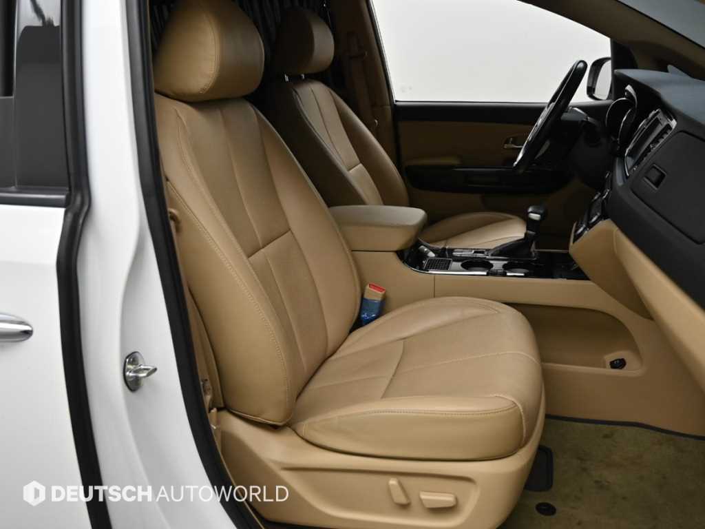 기아 더 뉴카니발 하이리무진 9인승 디젤 노블레스 스페셜 - 이미지 14