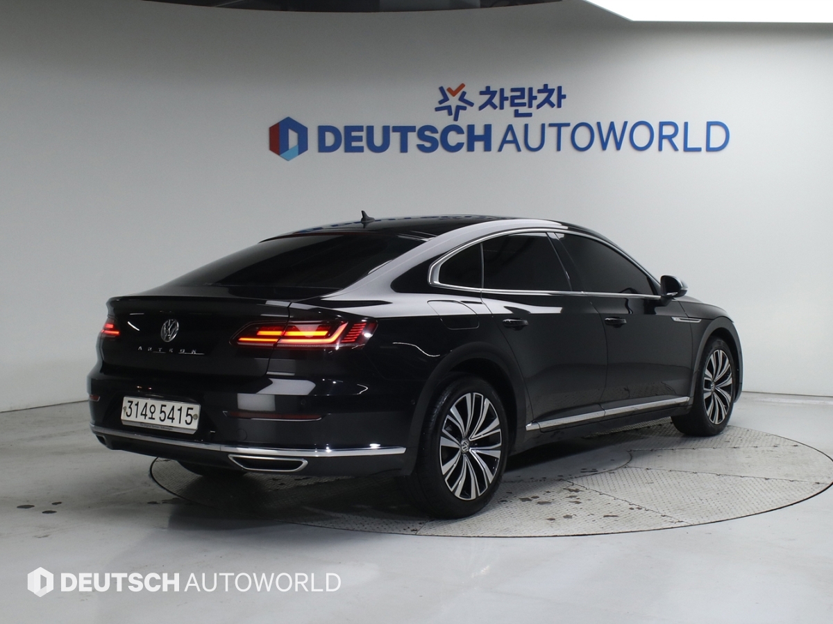 폭스바겐 아테온 2.0 TDI 엘레강스 프리미엄 - 이미지 18