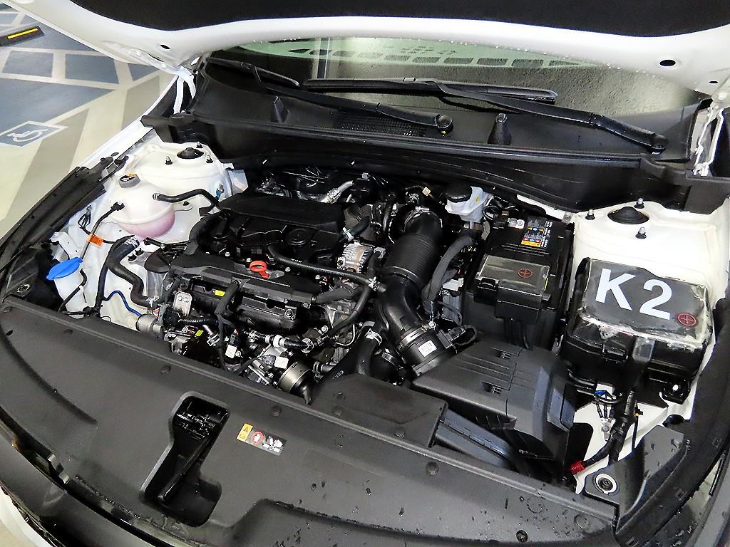 기아 디 올뉴스포티지 1.6 가솔린 2WD 시그니처 그래비티 - 이미지 8