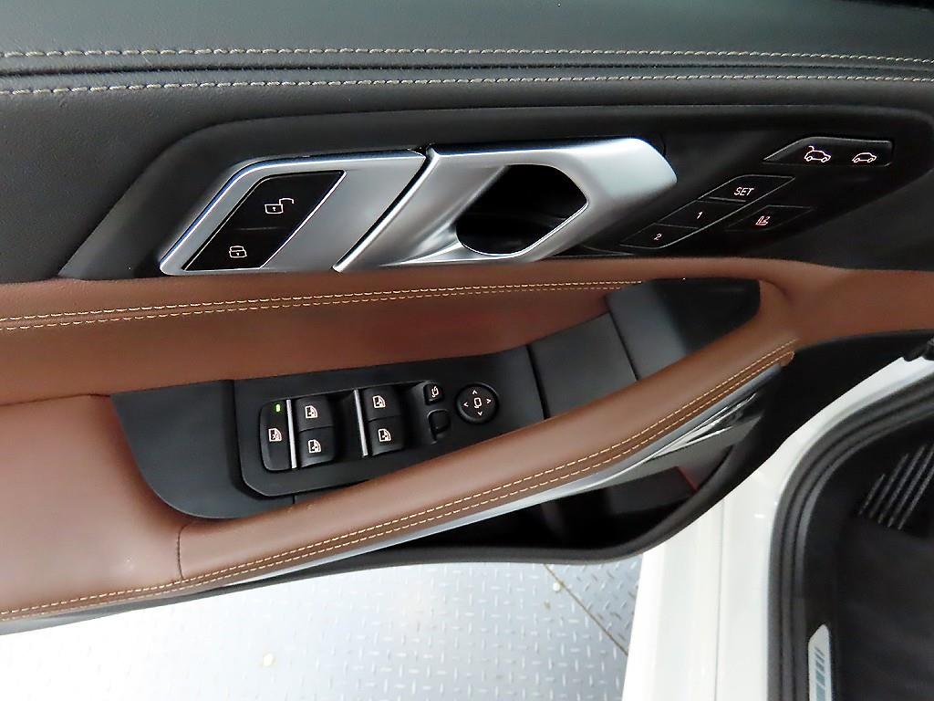 BMW X6(3세대) 30d xDrive M 스포츠팩 - 이미지 7