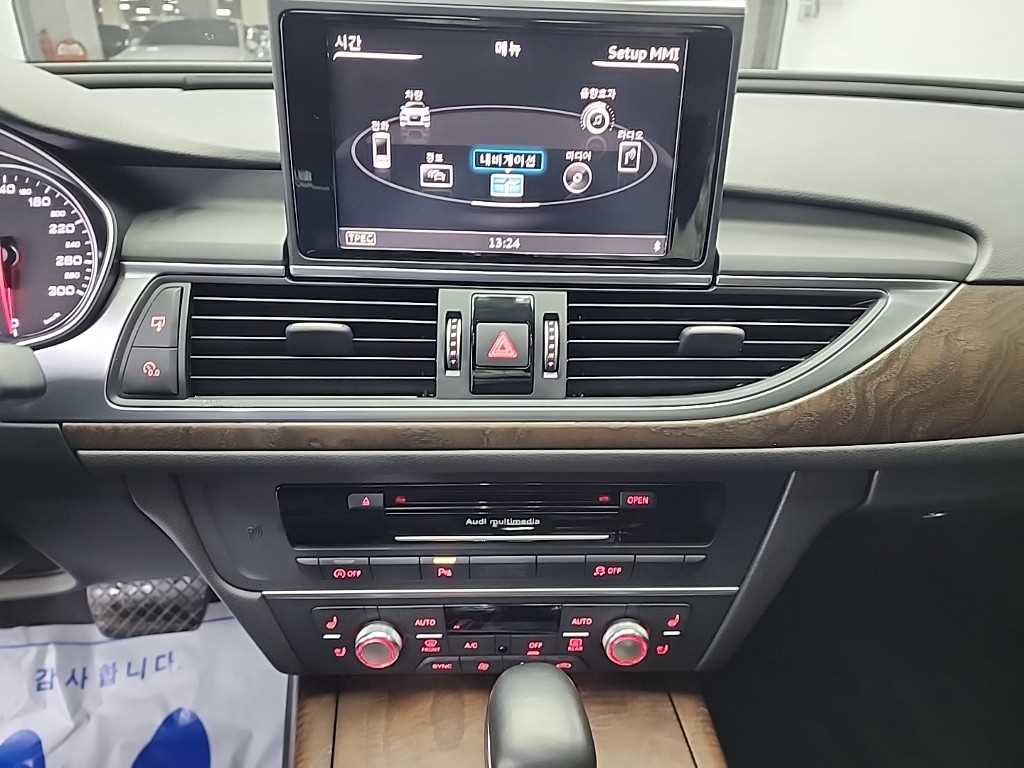 아우디 A6(4세대) 35 TDI 프리미엄 - 이미지 13