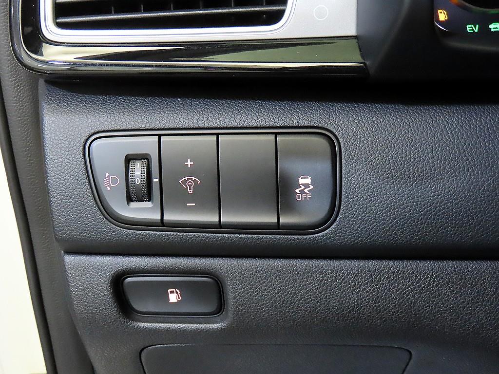 기아 니로 1.6 하이브리드 프레스티지 - 이미지 2