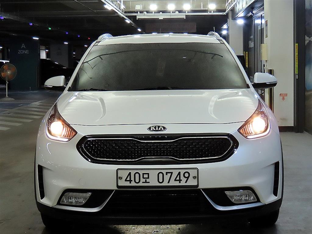 기아 니로 1.6 하이브리드 프레스티지 - 이미지 6