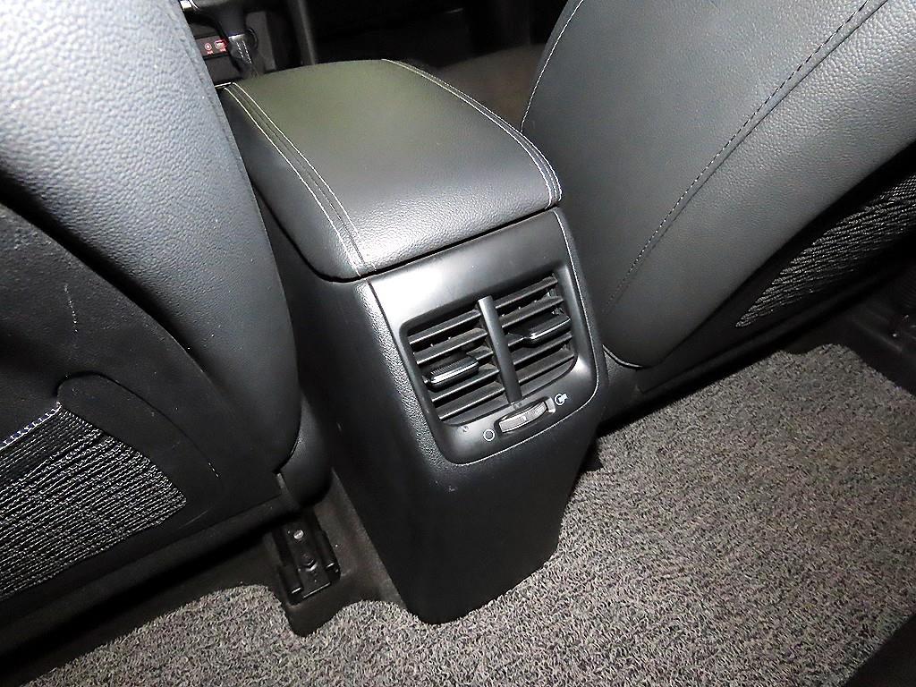 기아 니로 1.6 하이브리드 프레스티지 - 이미지 18