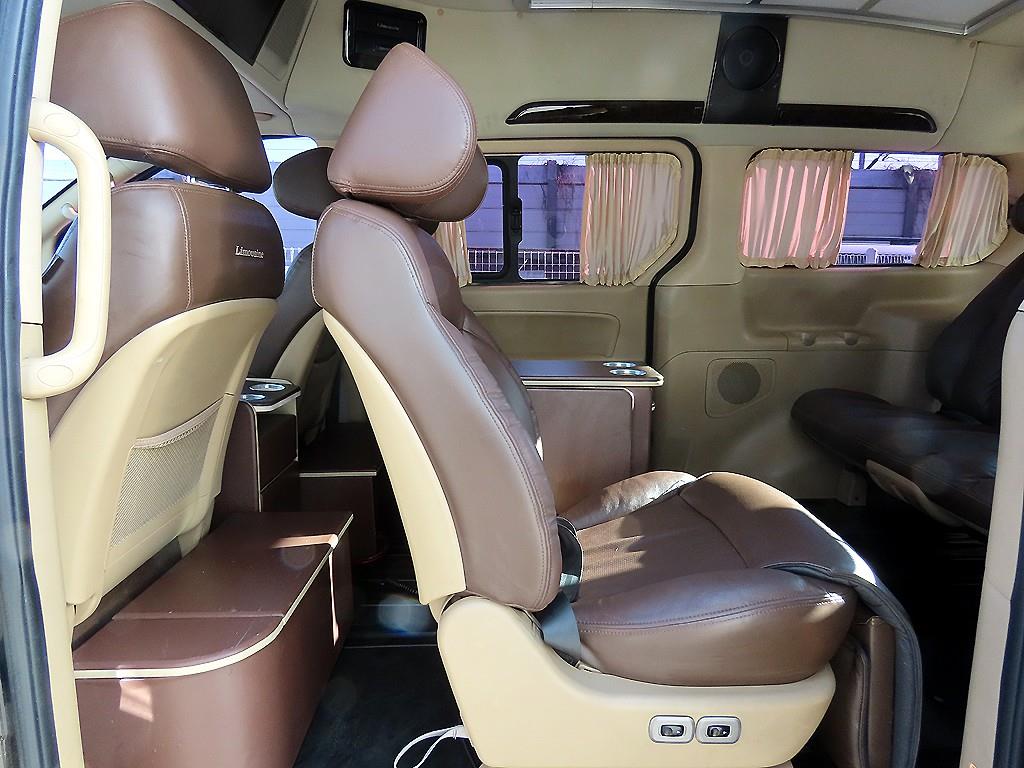 현대 그랜드스타렉스 리무진 VIP팩 4WD - 이미지 12