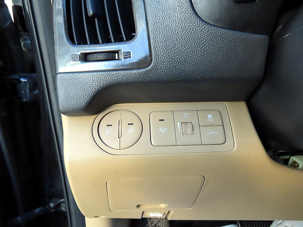 현대 그랜드스타렉스 리무진 VIP팩 4WD - 이미지 18